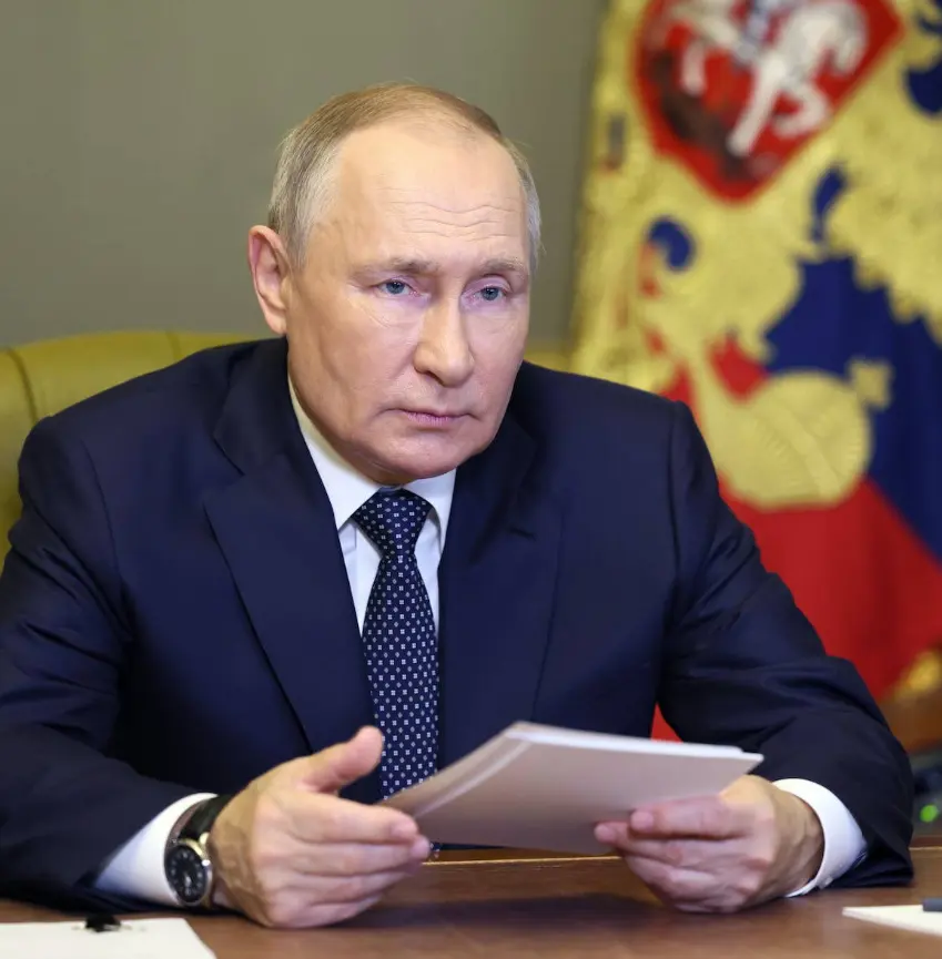 Путин призна за недостиг на горива и опашки по бензиностанциите след украински удари по енергийната инфраструктура