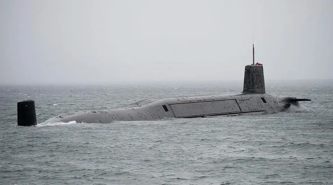 Канада започва преговори с Германия за закупуването на 12 подводници