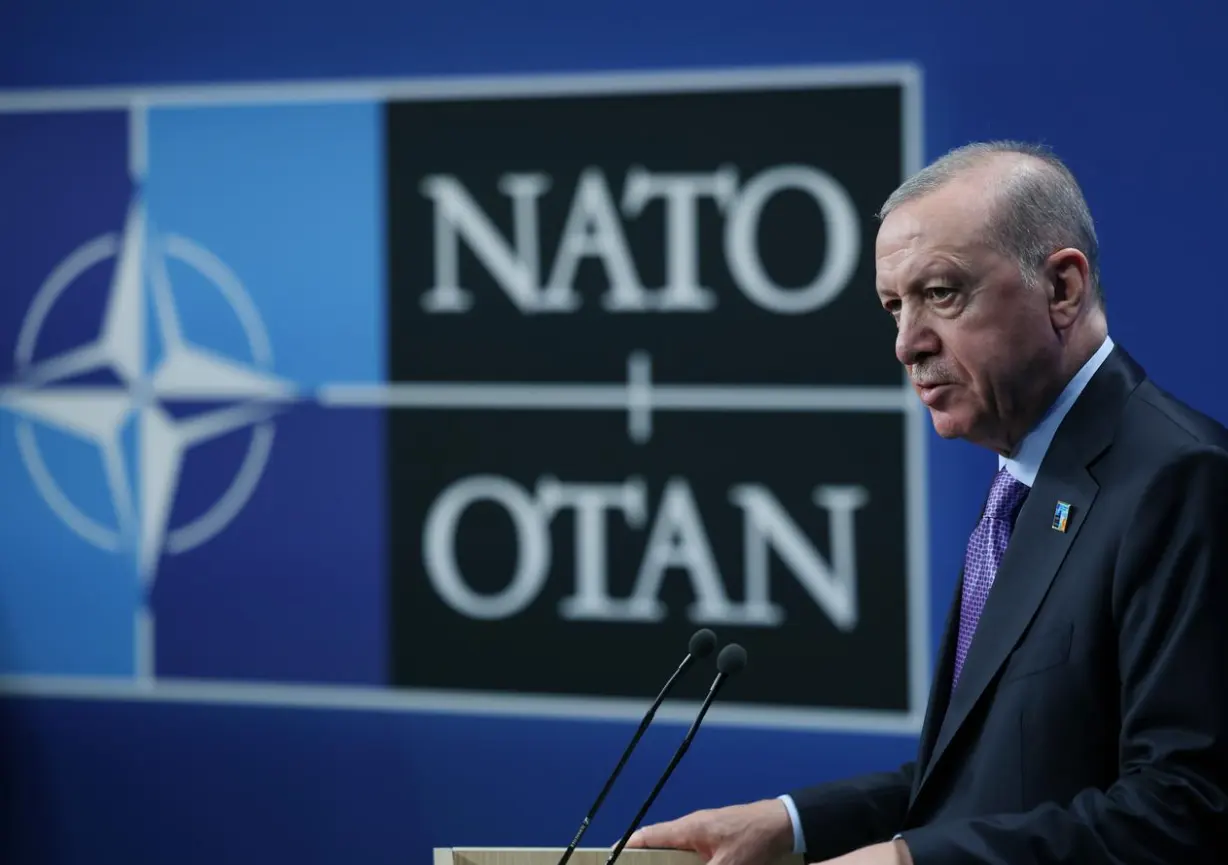 Ердоган: Турция ще достигне 5% разходи за отбрана преди 2035 г.