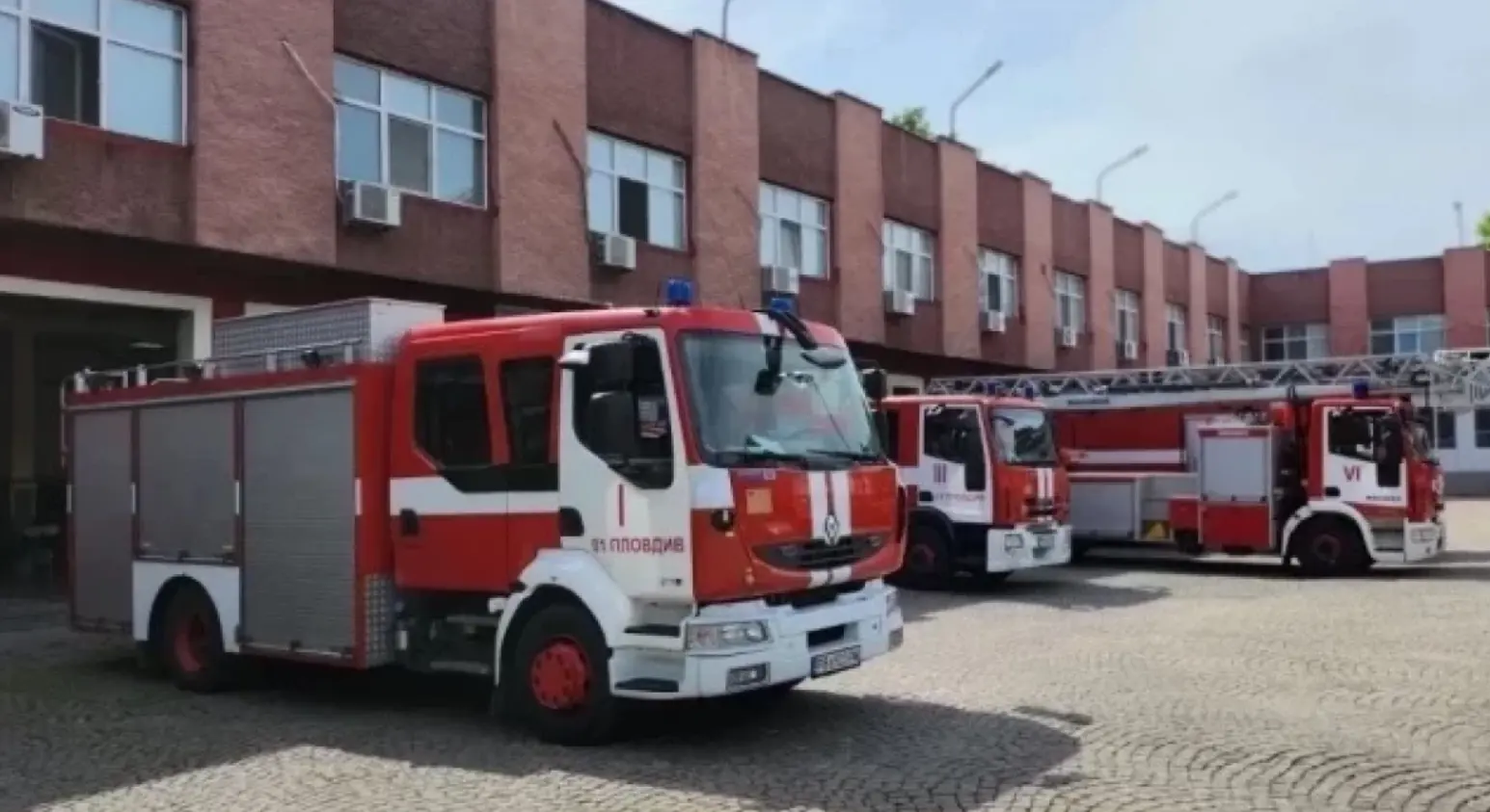 125 пожара са загасени в страната за денонощие, няма пострадали