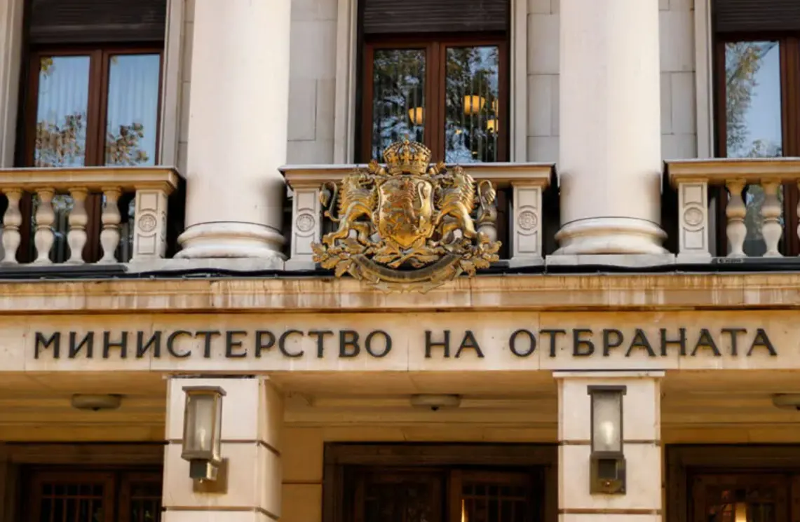 Комисията по отбрана одобри престой на американски самолети и военни в България