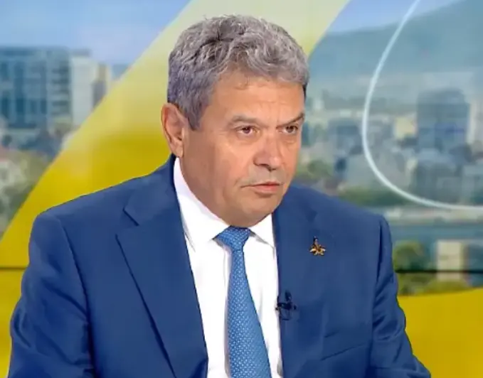 Иван Лалов: Споразумението със САЩ ни задължава да разгледаме искането за авиобаза „Безмер“