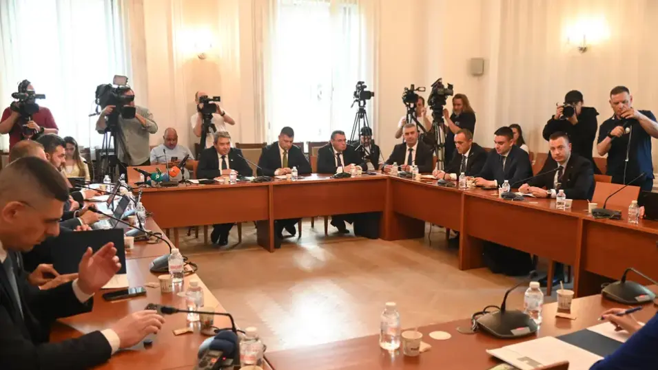 Комисията по отбрана одобри заем от 3,27 млрд. евро за модернизация на армията